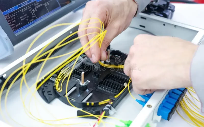 FIBER INSTALLATION AND MAINTENANCE